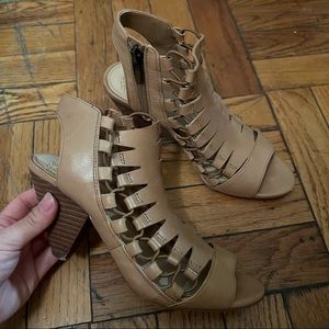 Vince camuto tan lace up heels